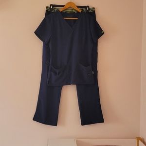 Med Couture Navy Scrub Set